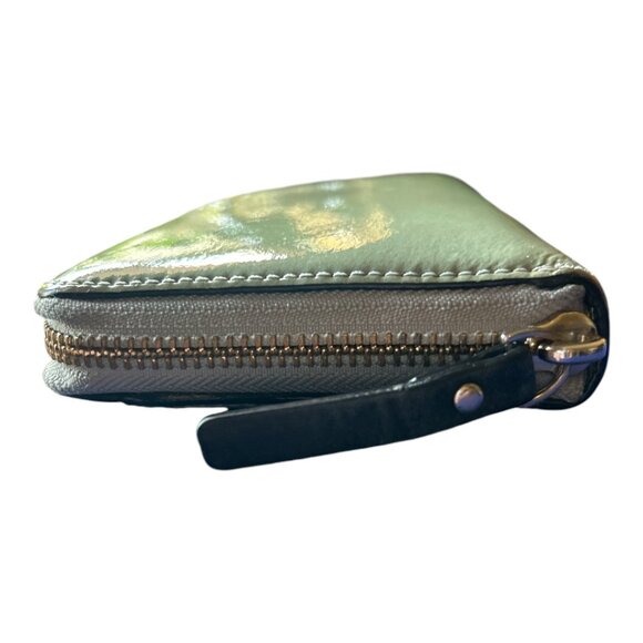 Pre-loved KATE SPADE Grey Patent Leather Zip Around Wallet - Picture 2 of 7